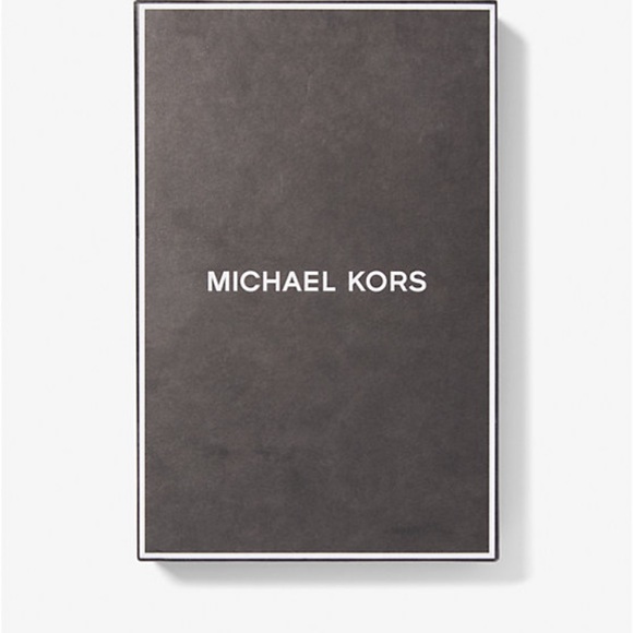 MICHAEL KORS 4-in-1 Reversible Logo Belt Box Set NWT - Picture 5 of 5